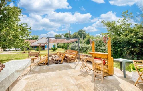 Bourg-du-Bost House | Charmante Maison À La Campagne