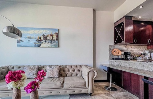 El Centenario Condo | Charming 1-bedroom Studio condo in nice El Centenario with WiFi, AC great view.