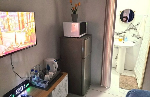 Woodbrook Apartment | Charming 1-bedroom apartment in cool nWoodbrook, Port of Spain with AC, WiFi