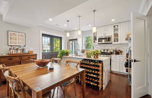 Michigan Park Apartment | Charming 1-bedroom apartment with AC, WiFi in welcoming Washington