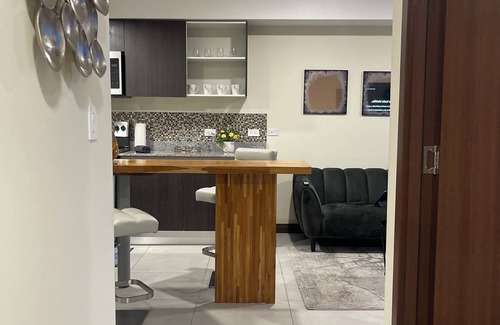 Catedral Apartment | Charming 1-bedroom apartment in San José with fitness room, WiFi