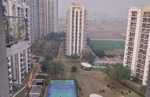 Gurugram Apartment | Charming 1-bedroom apartment in Gurugram