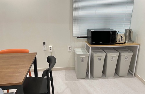 Jung-gu House | Charming 1-bedroom building in lovely Busan with WiFinThere is a large bed