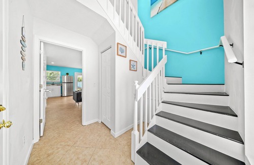 Fort Pierce Apartment | Charming 1-bedroom Beach Apartment with Pool