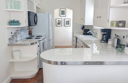 Veterans Park House | Charming 1939 Art Deco Home in the Heart of Boise.