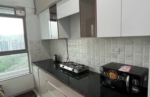 Thane West Apartment | Charming 1BHK apartment in welcoming Thane with AC