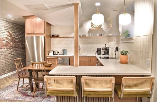 Bloomingdale Apartment | Charming 1BR Apt on Hidden Park in Historic DC!