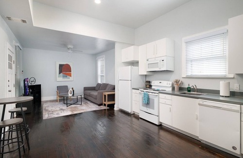 Denver Heights Condo | Charming 1BR Condo | Alamo District Hideaway – Downtown San Antonio