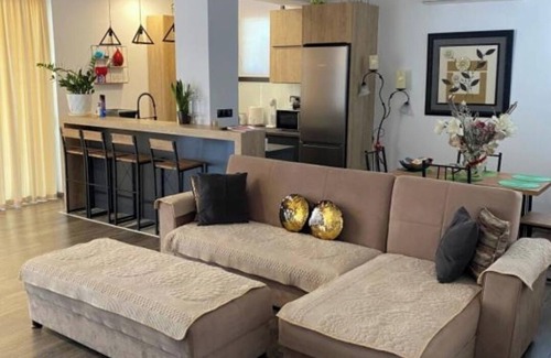 Sipiada Apartment | Charming 2-bedroom apartment in adorable Konistres with WiFi, AC