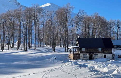 Zabljak House | Charming 2-bedroom bungalow in lovely Žabljak with WiFi