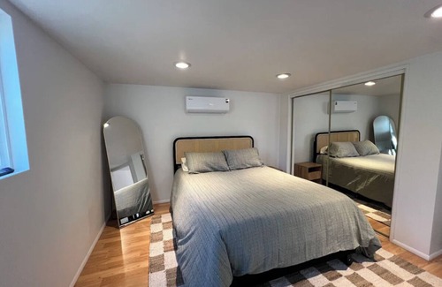 Ojai House | Charming 2-bedroom house in Ojai with views of an orange grove