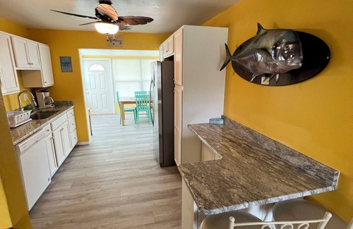 Ormond Beach House | Charming 2-bedroom house in welcoming Ormond Beach with wifi, AC, and more.