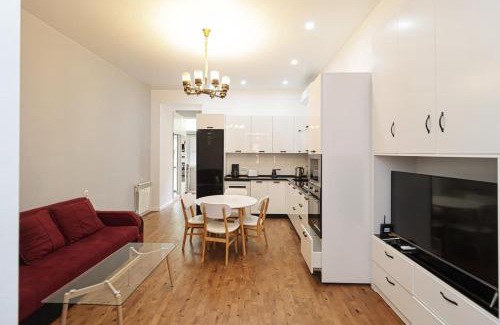 Sololaki Apartment | Charming 2BR Apartment in OldTbilisi