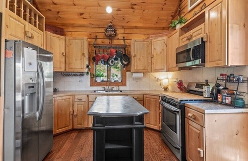 Burns House | Charming 3-bedroom house in Yampa for a cozy getaway