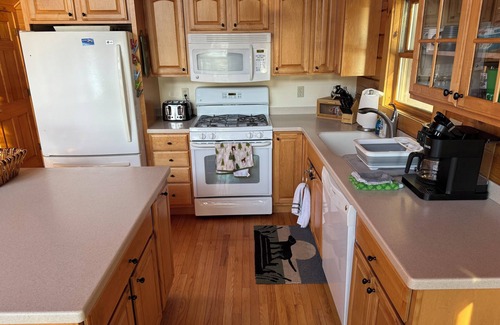 Fair Haven Ski Chalet | Charming 3-bedroom + loft log cabin at Lake Bomoseen in Castleton, VT. Sleeps 12