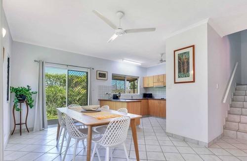 The Gardens House | Charming 3BR Retreat in Central Location of Darwin