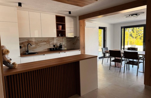 Sarajevo Villa | Charming 4-bedroom villa with AC and WiFi in wonderful Sarajevo