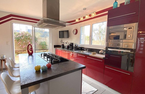 Pleumeur-Bodou House | Charming Beachside House with Garden, Terrace, and Free WIFI on Ile Grande