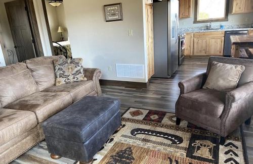 Virginia City Ranches House | Charming Cabin with Mountain Views Near Madison River in Ennis, Montana