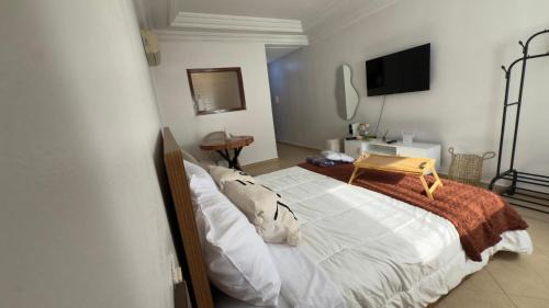 Agdal Apartment | Charming City Retreat in Agdal- Walk to Arribat Center & Train