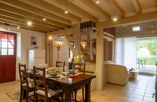 Tocane-Saint-Apre Cottage | Charming Cottage with Pool in Countryside, Near Périgueux – Sleeps 4, Pet-Friendly