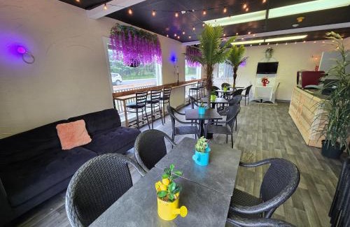 Sainte-Marguerite-du-Lac-Masson Cabin | Charming Country Retreat with Scenic Views for 1 - 12 guests