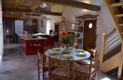 Plougonven Cottage | CHARMING COUNTRY HOUSE IN PLOUGONVEN in Finistère