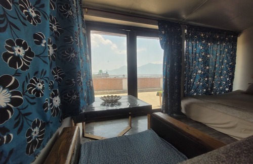 Thamel Bed & Breakfast | Charming Double Room with Mountain View in wonderful Kathmandu with WiFi