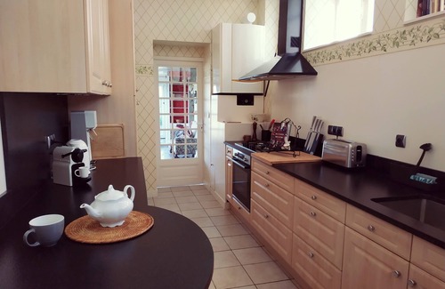 Seiches-sur-le-Loir House | Charming family home-large flowered garden-banks of the Loir-1h30 Paris 6-12pers