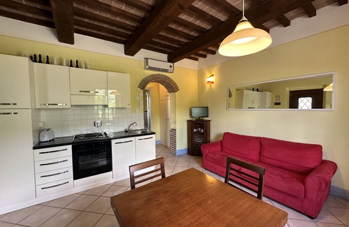 Gualdo Cattaneo Apartment | CHARMING FLAT IN A LOVELY HILLTOP VILLA AND POOL