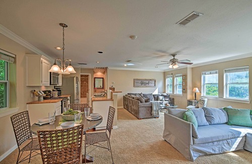Lake Worth Apartment | Charming Fort Worth Apartment - 8 Mi to Downtown!