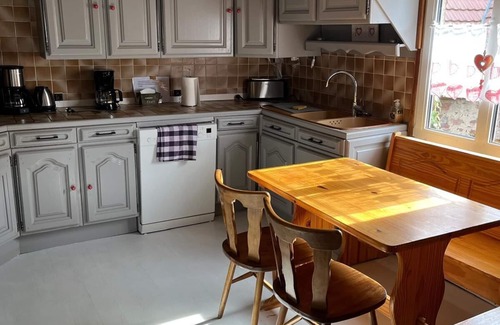 Orschwihr House | Charming gîte, former wine estate, sleeps 13