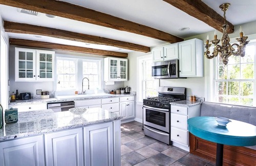 Baptistown House | Charming Historic Farmhouse Minutes to Frenchtown!