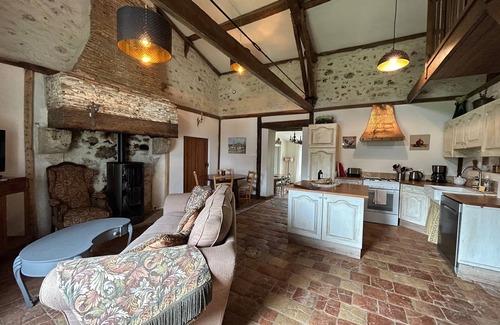 Saint-Jean-de-Duras Other | Charming Holiday Rental in the Heart of Wine Country
