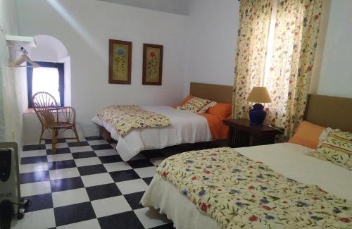 Estepa House | Charming house in Estepa, mountain view