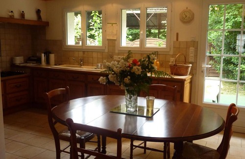 Cheverny Cottage | Charming House Near Cheverny Castle with Garden, BBQ, WiFi, Pet-Friendly, Sleeps 6