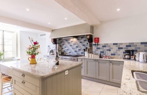 Camprond Cottage | Charming House with Enclosed Garden and Sauna in Normandy