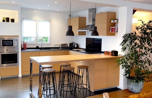Bassussarry House | Charming House with Swimming Pool 4 km from BIARRITZ (Beaches and Golf Courses nearby)