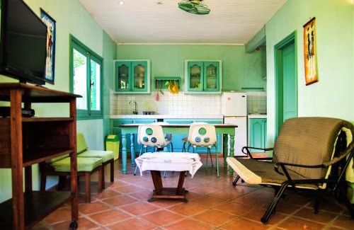 Foulpointe House | Charming house with sea view in Foulpointe + Enclosed garden.