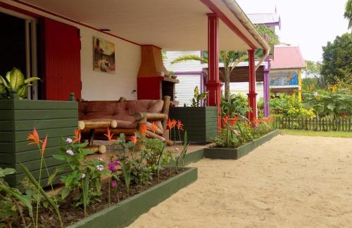 Foulpointe House | Charming house with sea view in Foulpointe + Enclosed garden.