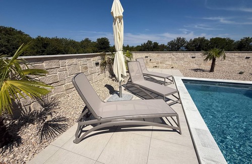 Sveti Ivan Dobrinjski Villa | Charming, rustic villa for 8+2 people on the island of Krk