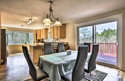 Kelso - Longview House | Charming Kelso Home w/Proximity to Cowlitz River!