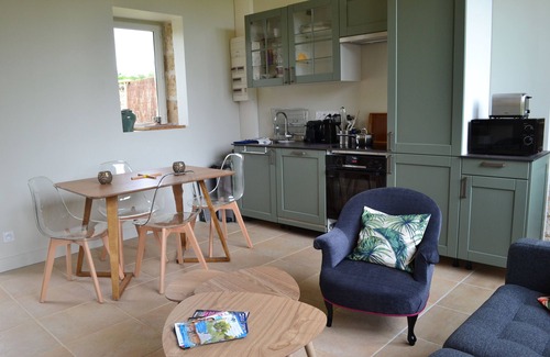 Pleuville House | Charming little house in the Charente Limousine for 4 people, swimming pool