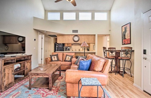 Tucson Condo | Charming Lower Foothills Condo + Pool/spa & Gym
