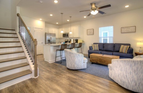 Downtown Myrtle Beach House | Charming NEW 4BR/3.5BA Home Steps From the Beach!