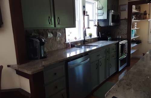 Hyannis House | Charming secluded Sea St home close to 3 beaches and downtown Hyannis