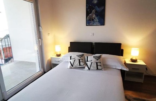 Veliko Brdo Apartment | Charming studio - apartment