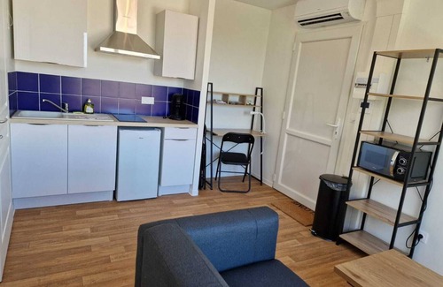 Bourges Apartment | Charming Studio in Bourges