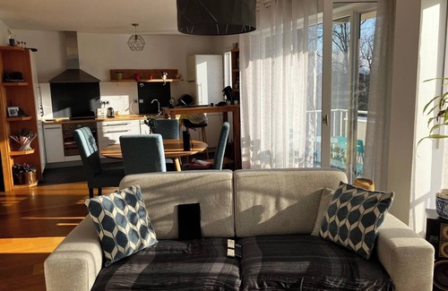 Annecy-le-Vieux Apartment | Charming T2 with sunny balcony 10 min from lake and town center