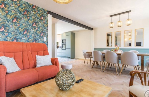 Gatteville-le-Phare Cottage | Charming terraced house in Barfleur with garden, TV and Internet access